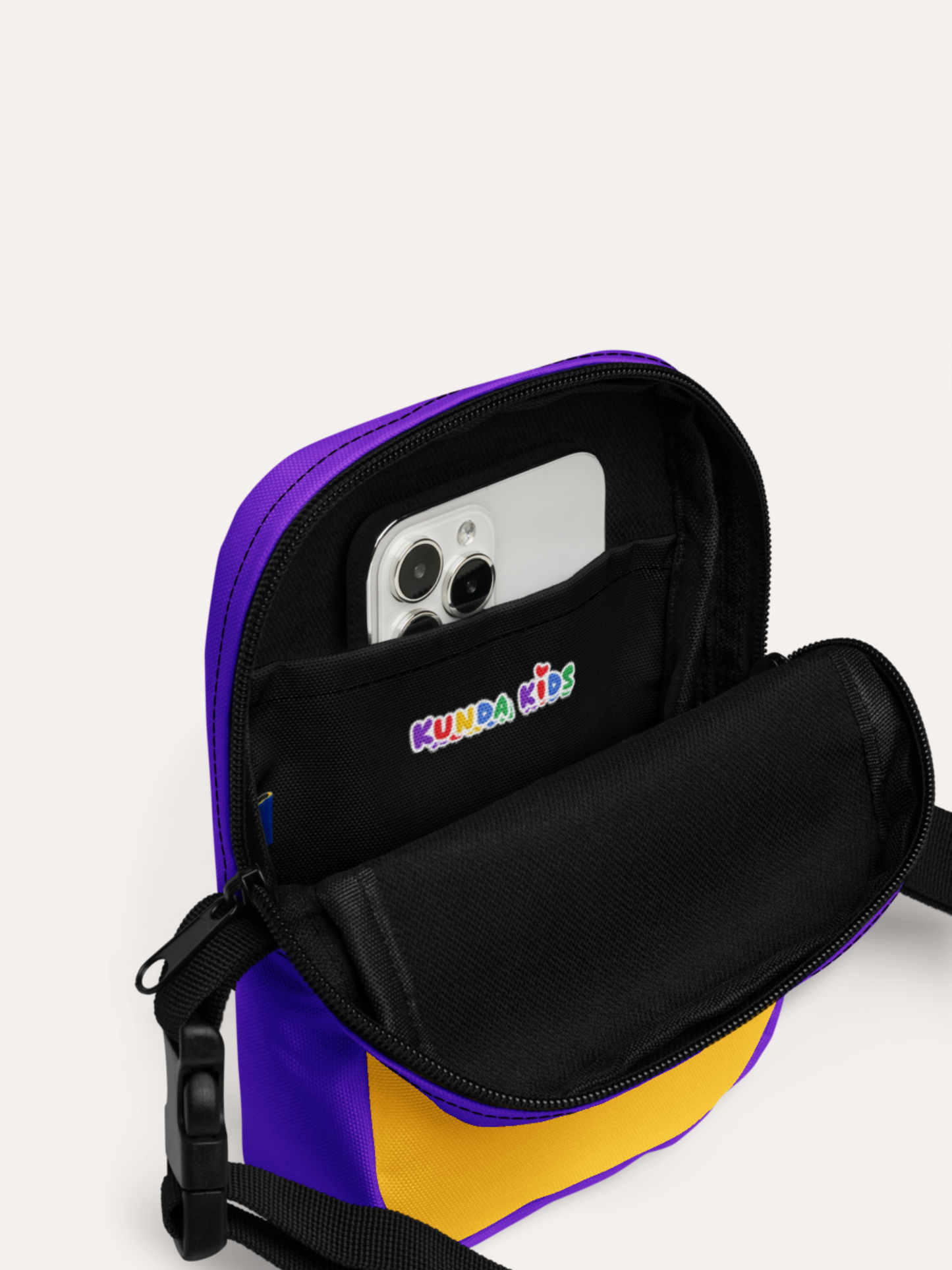 Kunda and Friends Adventure Bag